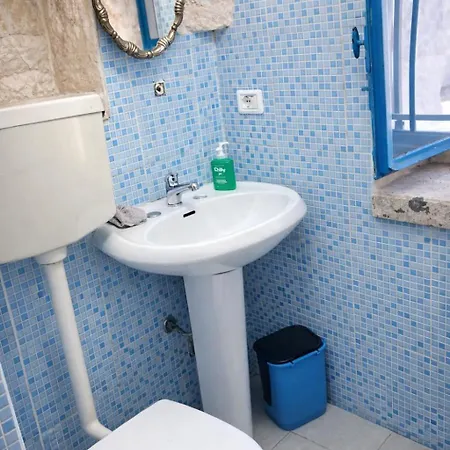 Bed and Breakfast Trulli Nel